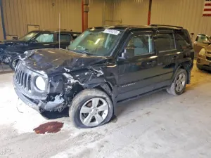 Jeep Patriot LATITUDE 2.4L 4 2015
