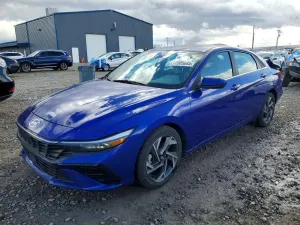Hyundai Elantra 2.0L 4 2024