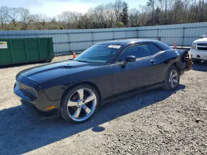 Dodge Challenger SXT 3.6L 6 2013
