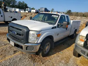 Ford F-350 6.7L 8 2012
