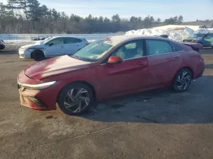 Hyundai Elantra SEL 2.0L 4 2025