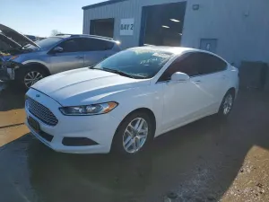Ford Fusion SE 2.5L 4 2016
