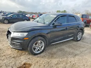 Audi Q5 2.0L 4 2019