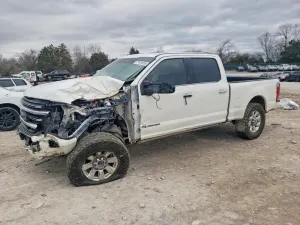 Ford F-250 SUPER DUTY 6.7L 8 2022