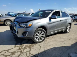 Mitsubishi Outlander SE 2.0L 4 2015