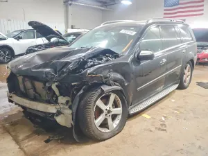 Mercedes-Benz GL 4.6L 8 2009