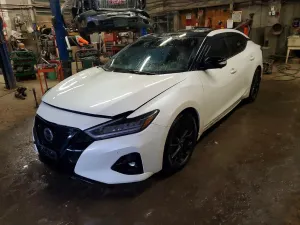 Nissan Maxima 3.5L 6 2022