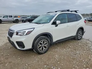 Subaru Forester PREMIUM 2.5L 4 2020