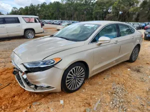 Ford Fusion TITANIUM HEV 2.0L 4 2017