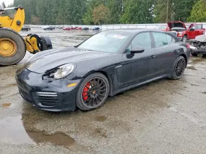 Porsche Panamera 4.8L 8 2015