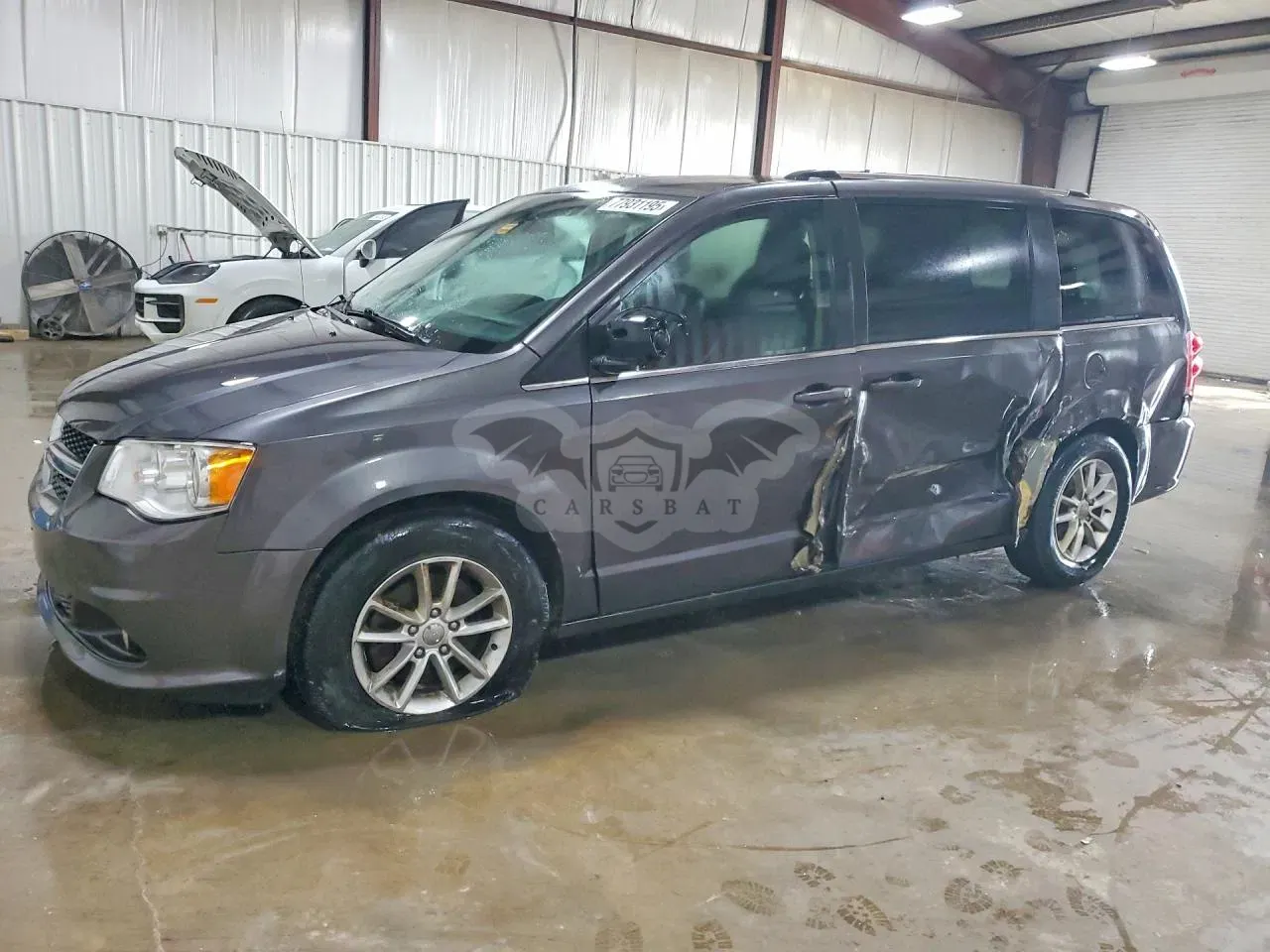 Dodge Grand Caravan (Caravan) SXT 3.6L 6 2018