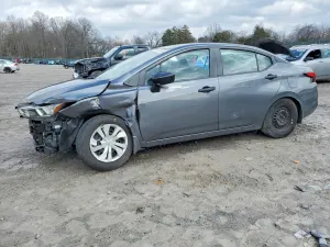 Nissan Versa S 1.6L 4 2020
