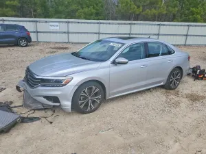Volkswagen Passat SEL 2.0L 4 2020
