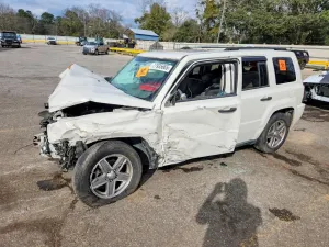 Jeep Patriot SPORT 2.4L 4 2008