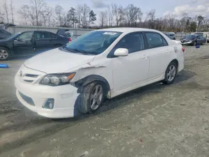Toyota Corolla BASE 1.8L 4 2012