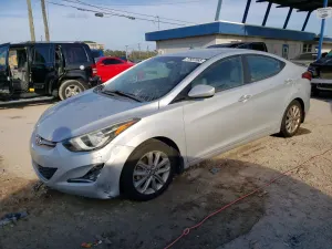 Hyundai Elantra SE 1.8L 4 2016