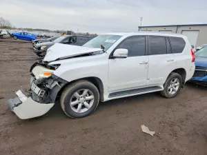 Lexus GX 460 4.6L 8 2013