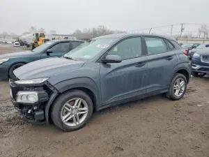 Hyundai Kona SE 2.0L 4 2021