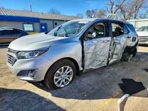 Chevrolet Equinox LS 1.5L 4 2021