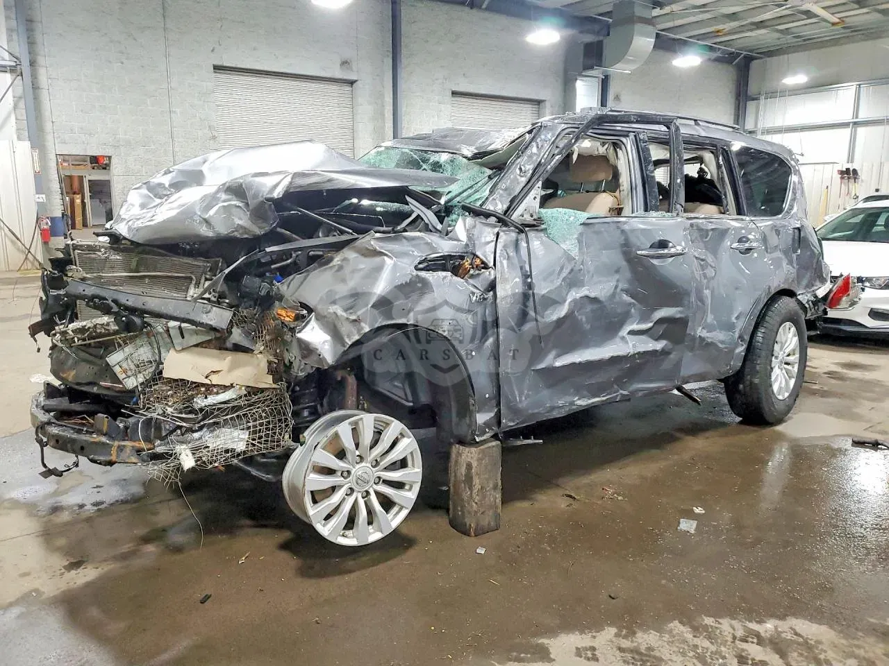 Nissan Armada SV 5.6L 8 2018