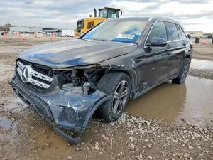 Mercedes-Benz GLC 300 2.0L 4 2020