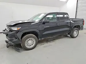 Chevrolet Colorado 2.7L 4 2025
