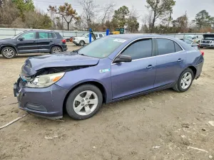 Chevrolet Malibu LS 2.5L 4 2015