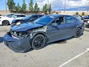 Toyota Camry XSE 2.5L 4 2025