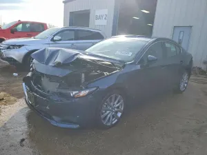 Mazda 3 SELECT 2.5L 4 2021