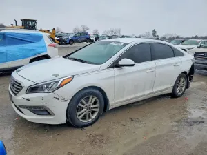 Hyundai Sonata SE 2.4L 4 2015
