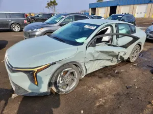 Kia K4 EX 2.0L 4 2025
