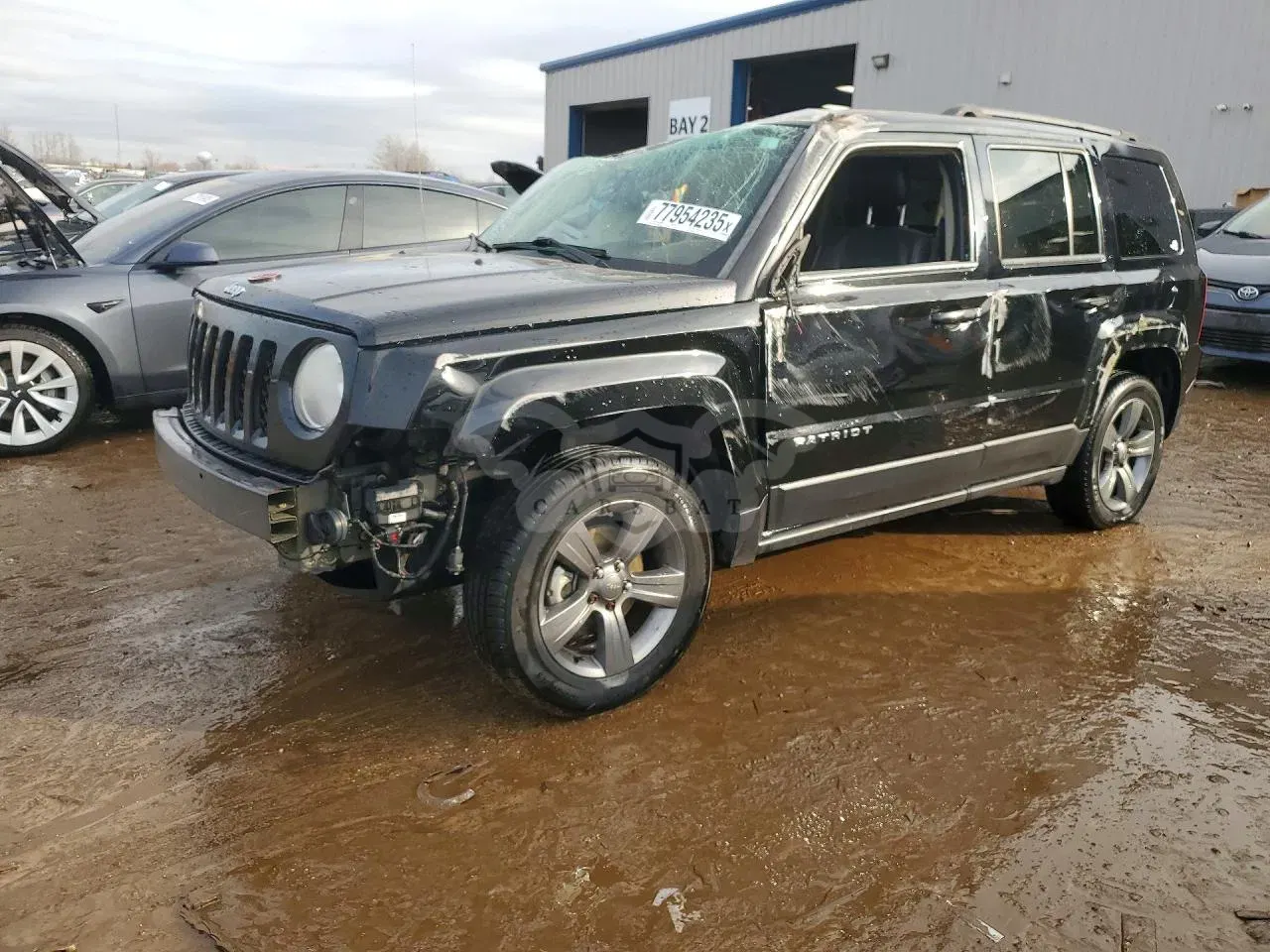 Jeep Patriot LATITUDE 2.4L 4 2015
