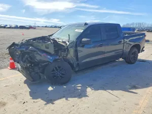 Chevrolet Silverado 1500 5.3L 8 2021