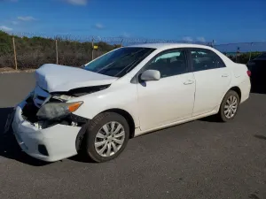 Toyota Corolla BASE 1.8L 4 2012