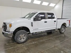 Ford F-250 6.7L 8 2019