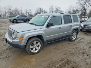 Jeep Patriot LATITUDE 2.4L 4 2015