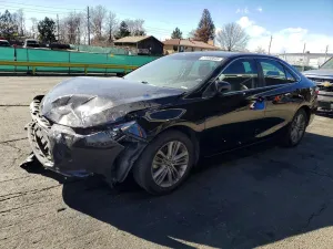 Toyota Camry LE 2.5L 4 2015