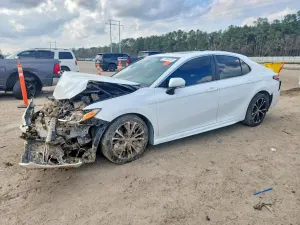 Toyota Camry 2.5L 4 2019