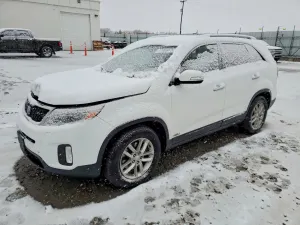 Kia Sorento LX 2.4L 4 2014