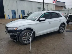 Audi Q5 2.0L 4 2021