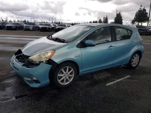 Toyota Prius 1.5L 4 2013