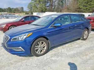 Hyundai Sonata SE 2.4L 4 2015