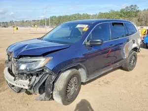 Honda Pilot LX 3.5L 6 2016