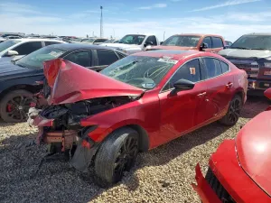 Mazda 3 PREMIUM PLUS 2.5L 4 2023