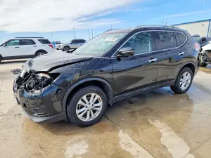 Nissan Rogue S 2.5L 4 2015