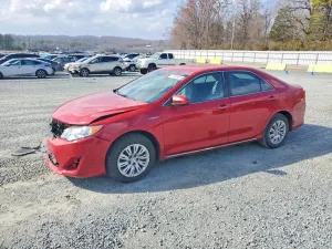 Toyota Camry HYBRID 2.5L 4 2014
