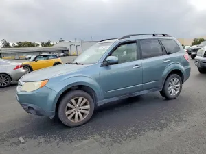 Subaru Forester 2.5X PREMIUM 2.5L 4 2012