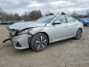 Nissan Altima 2.5L 4 2022