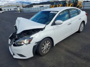 Nissan Sentra S 1.8L 4 2017