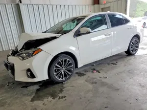 Toyota Corolla L 1.8L 4 2015